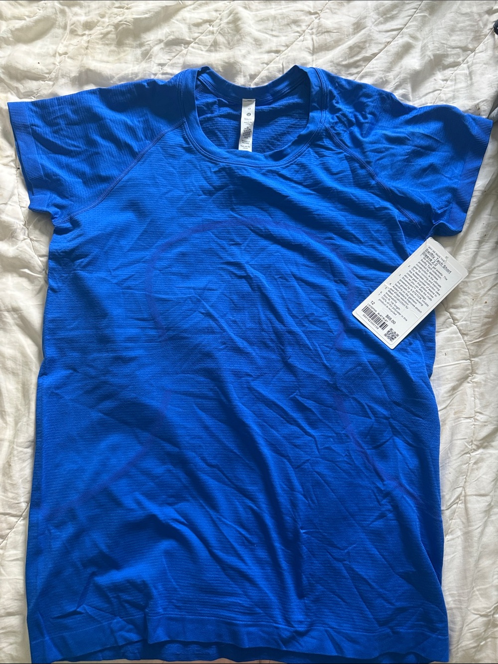 Lululemon women’s NWT Performance Crew Neck Shirt - Blue SIZE 12 $35